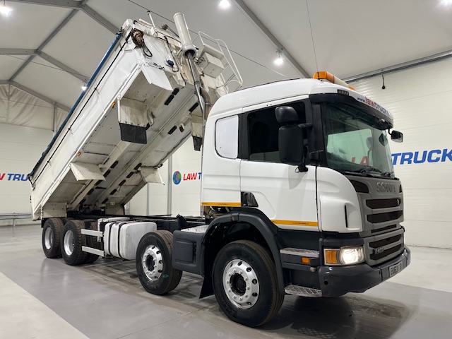 Scania P400 8×4 Sleeper Cab Tipper Manual