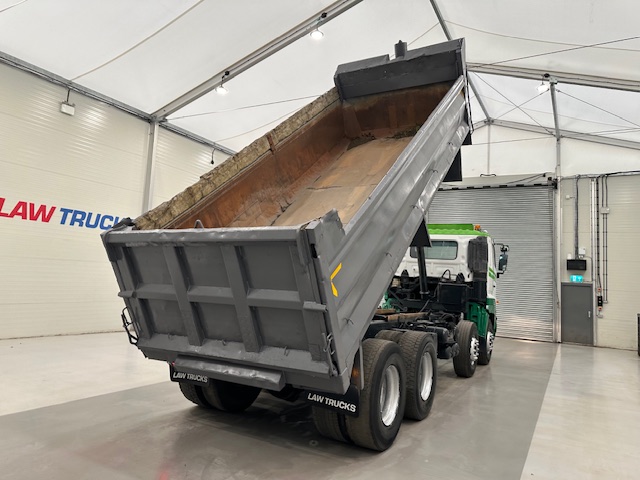 Hino 3241 700 8×4 Sleeper Cab Steel Tipper