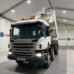 Scania P400 8×4 Sleeper Cab Tipper Manual - thumbnail