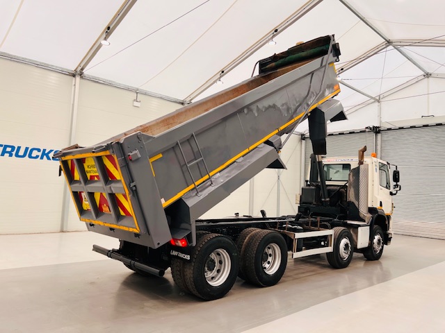 DAF CF 400 8×4 Day Cab Tipper