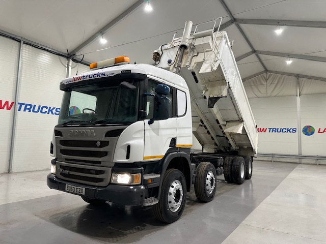 Scania P400 8×4 Sleeper Cab Tipper Manual
