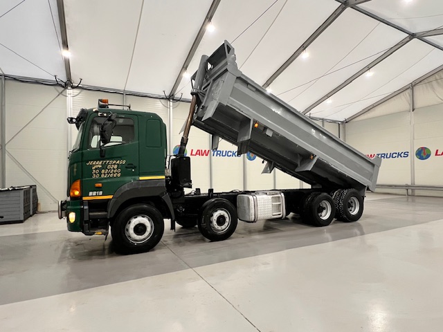 Hino 3241 700 8×4 Sleeper Cab Steel Tipper