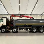 Volvo FM 370 8×4 Steel Tipper Grab - thumbnail