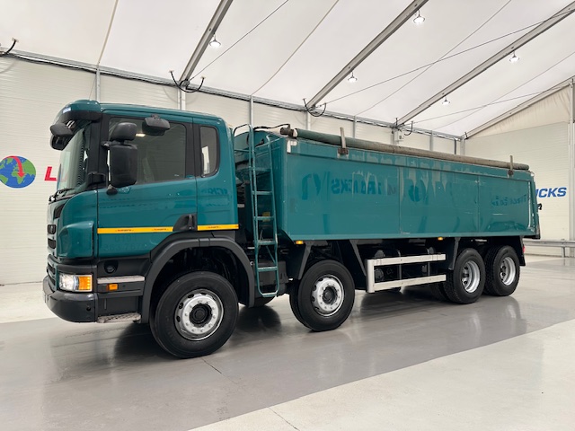 Scania P360 8×4 Rest Cab Tipper Manual