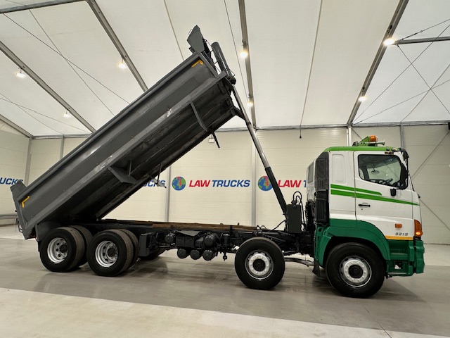 Hino 3241 700 8×4 Sleeper Cab Steel Tipper