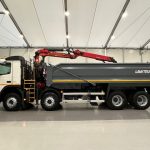 Volvo FM 370 8×4 Steel Tipper Grab - thumbnail