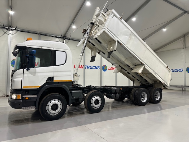 Scania P400 8×4 Sleeper Cab Tipper Manual