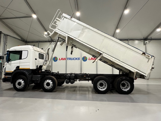 Scania P400 8×4 Sleeper Cab Tipper Manual