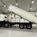 Scania P400 8×4 Sleeper Cab Tipper Manual - thumbnail