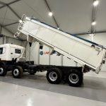 Scania P400 8×4 Sleeper Cab Tipper Manual - thumbnail