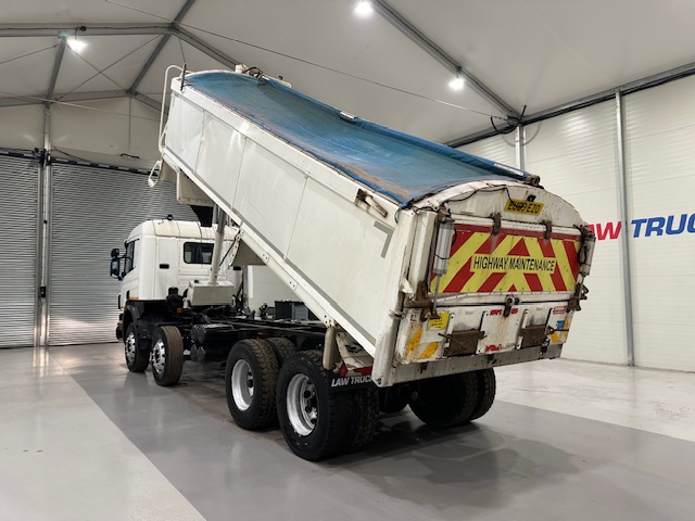 Scania P400 8×4 Sleeper Cab Tipper Manual