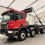 Scania P410 8×4 Day Cab Hookloader Manual - thumbnail