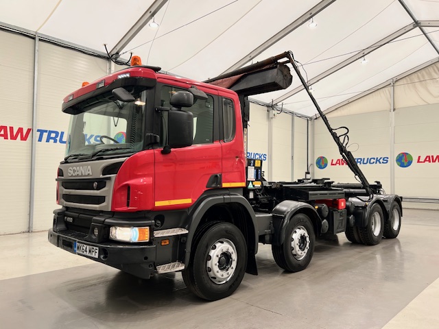 Scania P410 8×4 Day Cab Hookloader Manual