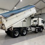Scania P400 8×4 Sleeper Cab Tipper Manual - thumbnail