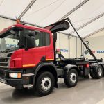 Scania P410 8×4 Day Cab Hookloader Manual - thumbnail