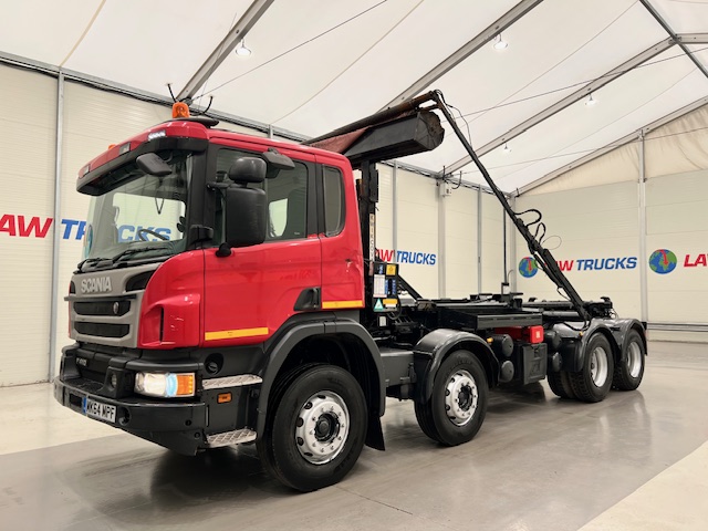 Scania P410 8×4 Day Cab Hookloader Manual