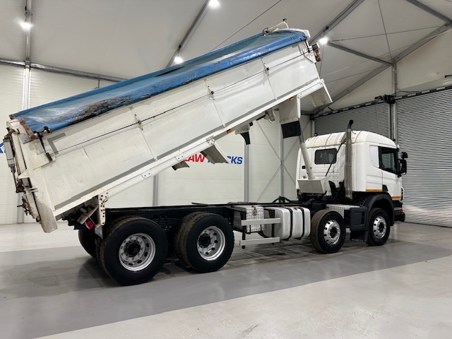 Scania P400 8×4 Sleeper Cab Tipper Manual