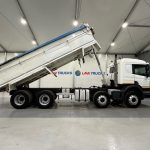 Scania P400 8×4 Sleeper Cab Tipper Manual - thumbnail