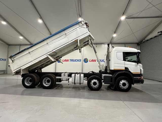 Scania P400 8×4 Sleeper Cab Tipper Manual