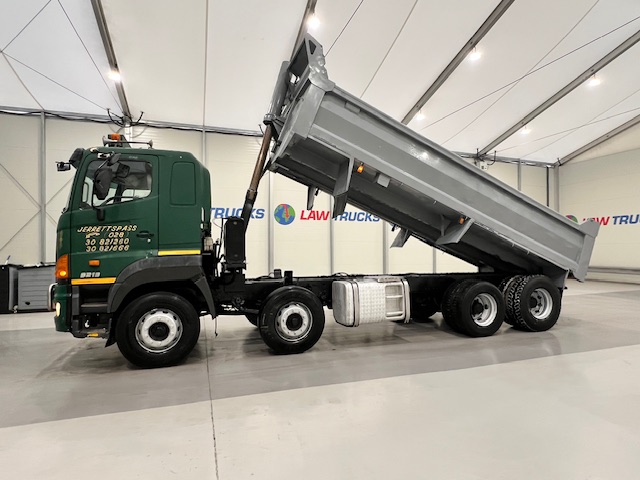 Hino 3241 700 8×4 Sleeper Cab Steel Tipper