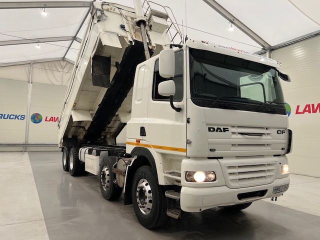 DAF CF85 360 8×4 Sleeper Cab Tipper Manual