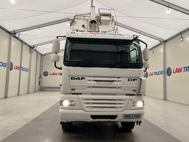 DAF CF85 360 8×4 Sleeper Cab Tipper Manual
