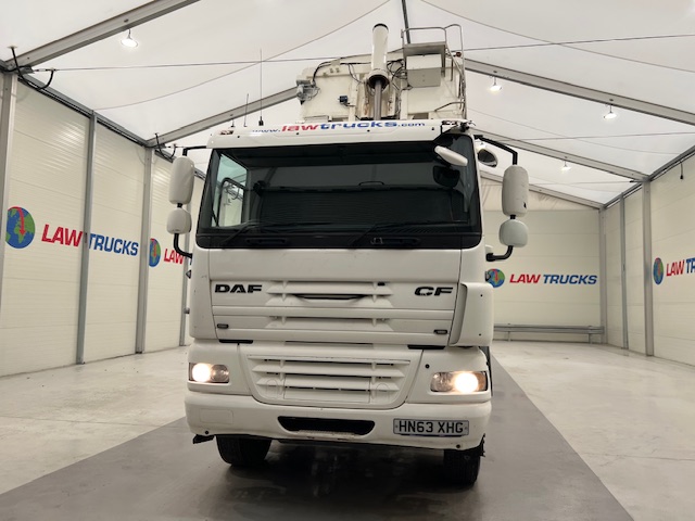 DAF CF85 360 8×4 Sleeper Cab Tipper Manual