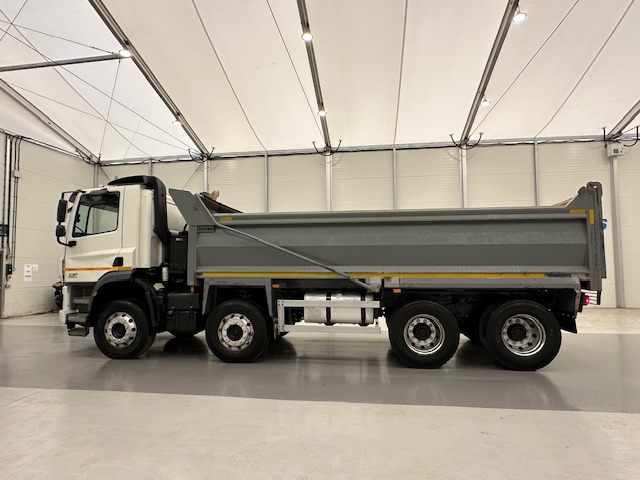 DAF CF 400 8×4 Day Cab Steel Tipper