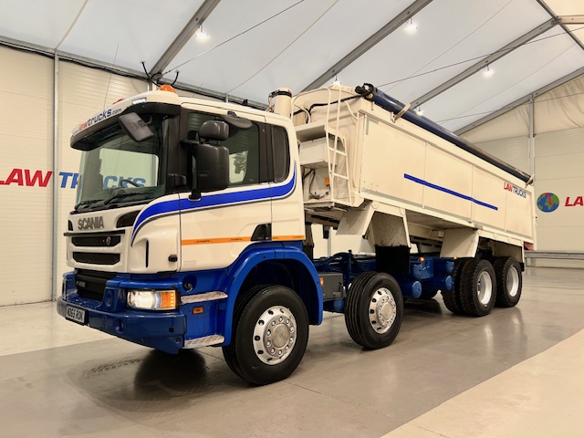 Scania P410 8×4 Rest Cab Tipper Manual