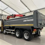 Volvo FM 370 8×4 Steel Tipper Grab - thumbnail