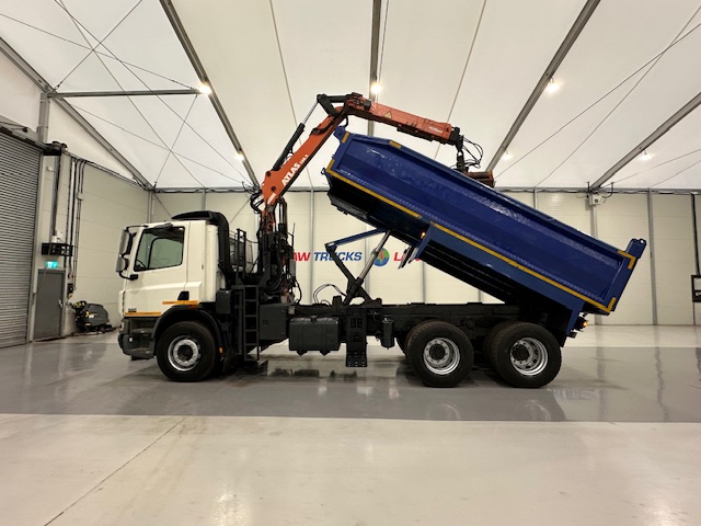 DAF CF75 310 6×4 Steel Tipper Grab Manual