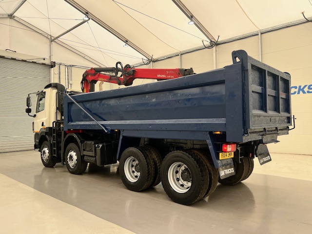 DAF CF85 410 8×4 Day Cab Steel Tipper Grab