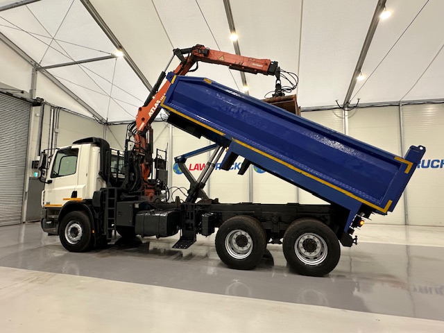 DAF CF75 310 6×4 Steel Tipper Grab Manual