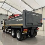 Volvo FM 370 8×4 Steel Tipper Grab - thumbnail