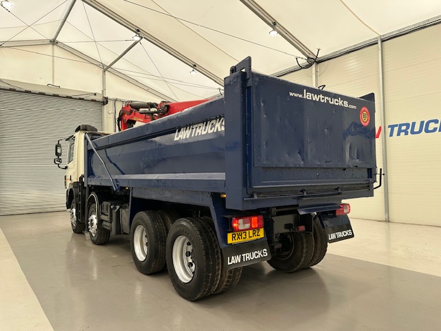 DAF CF85 410 8×4 Day Cab Steel Tipper Grab