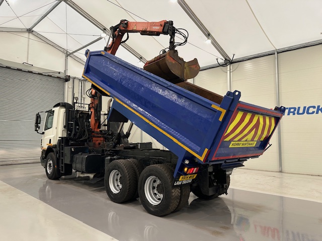 DAF CF75 310 6×4 Steel Tipper Grab Manual