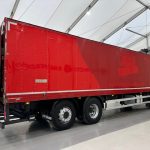 Mercedes Axor 2529 6×2 Rear Lift Day Cab Box Van - thumbnail