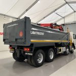 Volvo FM 370 8×4 Steel Tipper Grab - thumbnail
