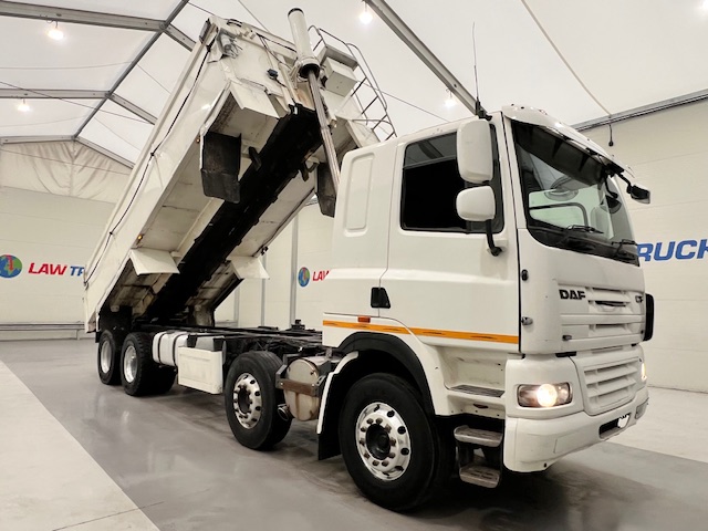 DAF CF85 360 8×4 Sleeper Cab Tipper Manual