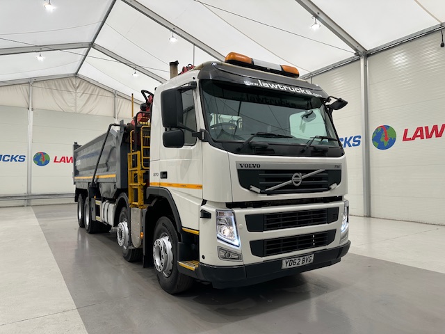 Volvo FM 370 8×4 Steel Tipper Grab