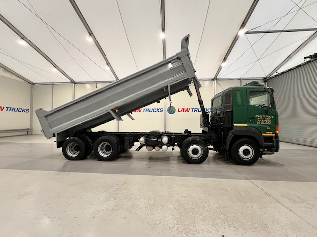 Hino 3241 700 8×4 Sleeper Cab Steel Tipper