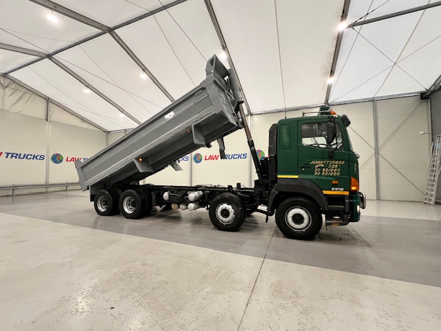 Hino 3241 700 8×4 Sleeper Cab Steel Tipper