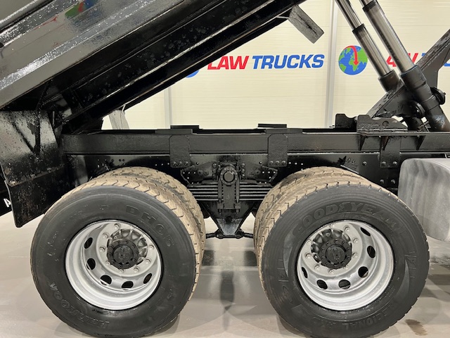 DAF CF85 410 8×4 Day Cab Steel Tipper Grab