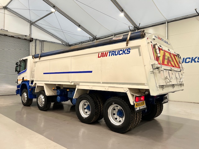Scania P410 8×4 Rest Cab Tipper Manual