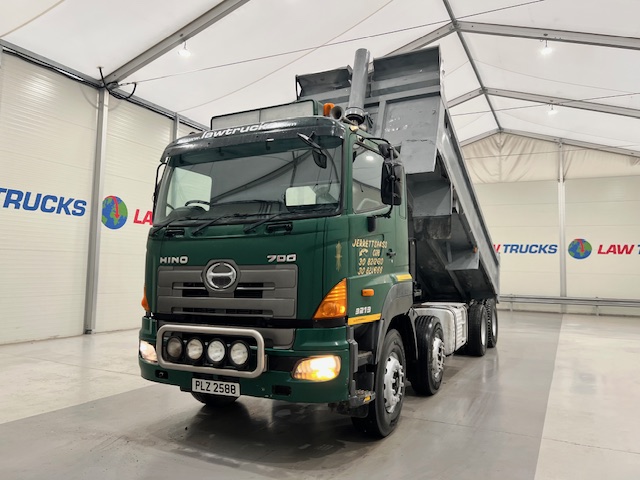 Hino 3241 700 8×4 Sleeper Cab Steel Tipper