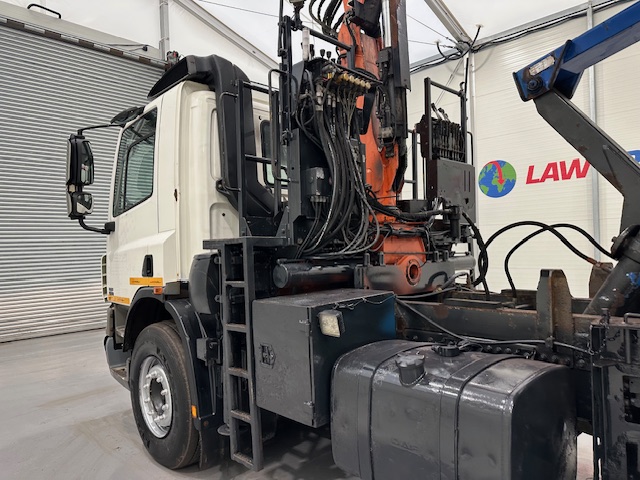 DAF CF75 310 6×4 Steel Tipper Grab Manual