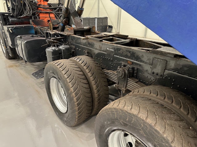 DAF CF75 310 6×4 Steel Tipper Grab Manual