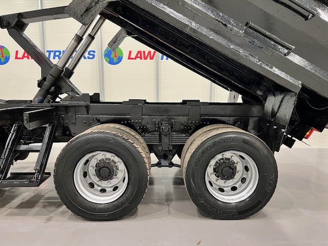 DAF CF85 410 8×4 Day Cab Steel Tipper Grab