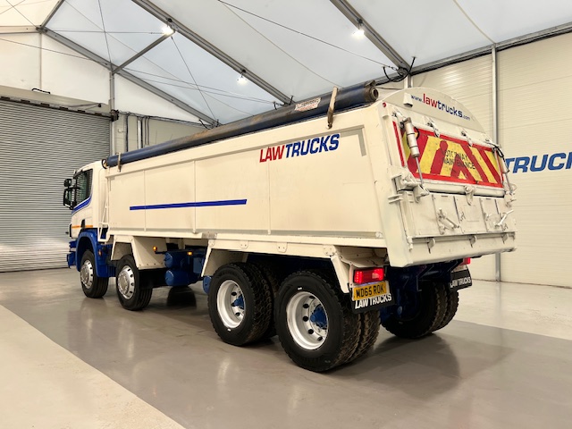 Scania P410 8×4 Rest Cab Tipper Manual