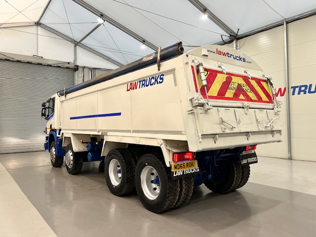 Scania P410 8×4 Rest Cab Tipper Manual
